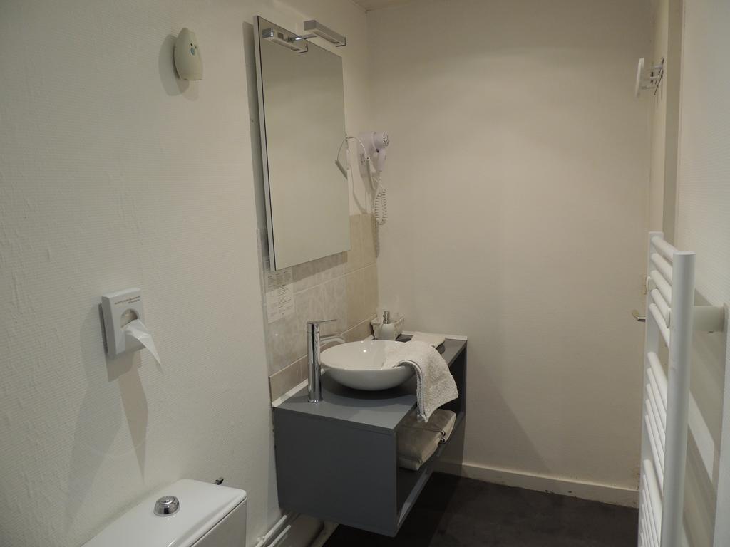 Au Bon Abri Hotel Berck ภายนอก รูปภาพ