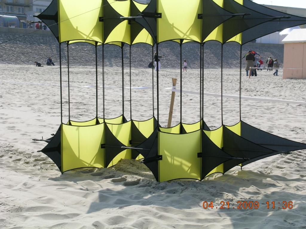 Au Bon Abri Hotel Berck ภายนอก รูปภาพ